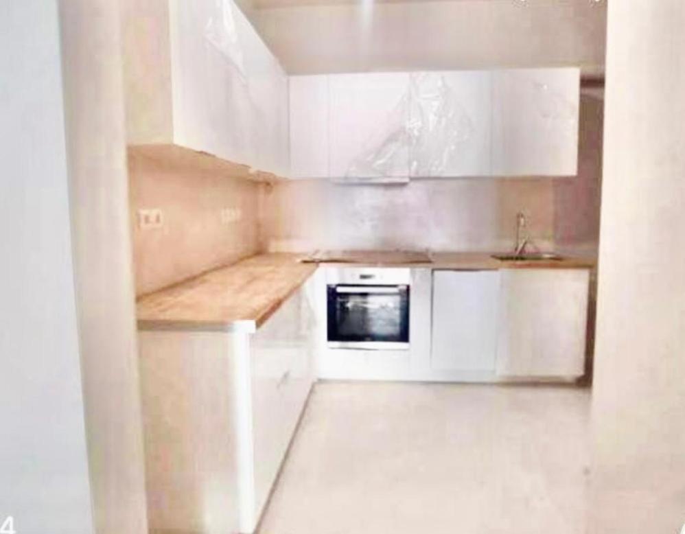 Economy Shared Apartment E In Central Афіни Екстер'єр фото